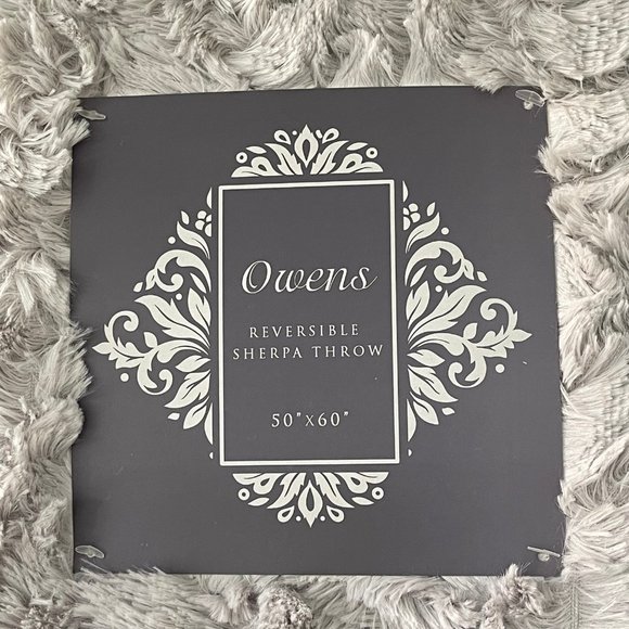 Owens Gray and White Reversible Sherpa Throw - Picture 4 of 6